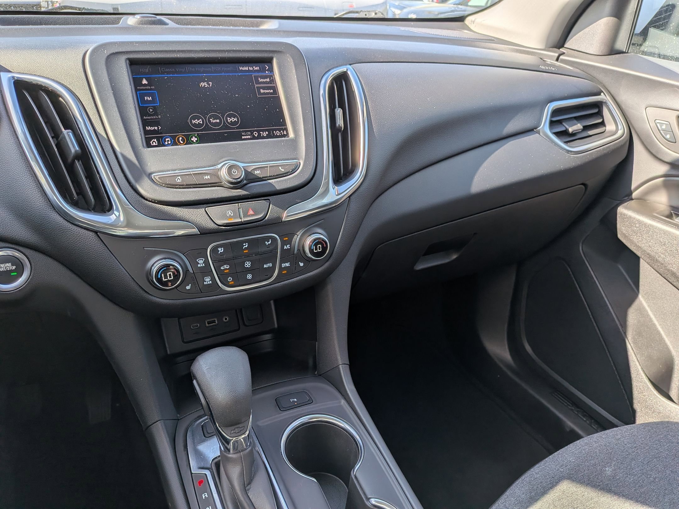 Used 2024 Chevrolet Equinox LT AWD/4WD image 22