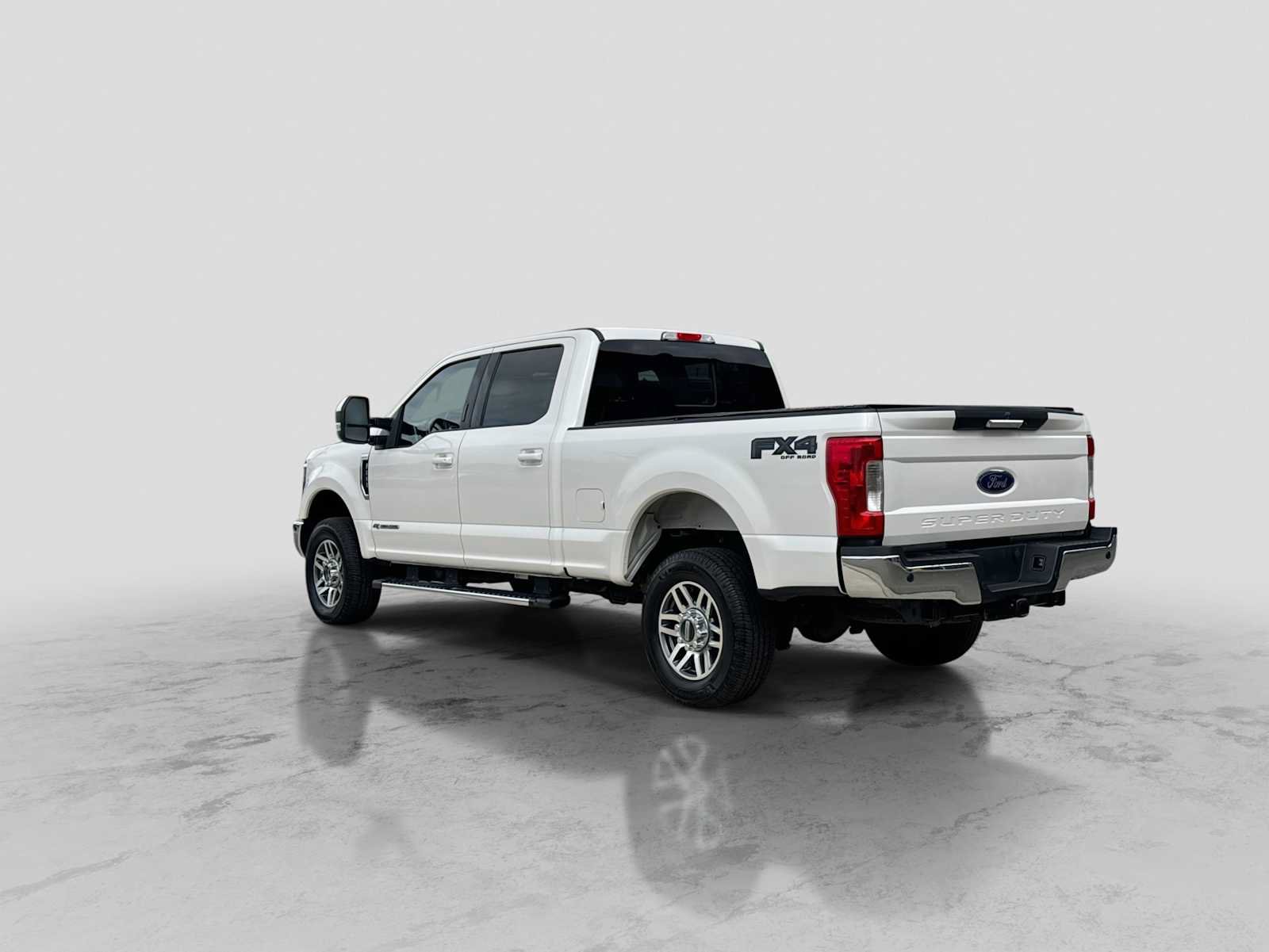 Used 2019 Ford F250 Lariat AWD/4WD image 4