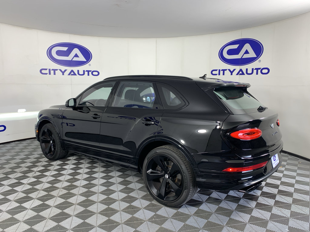 Used 2023 Bentley Bentayga AWD/4WD image 5