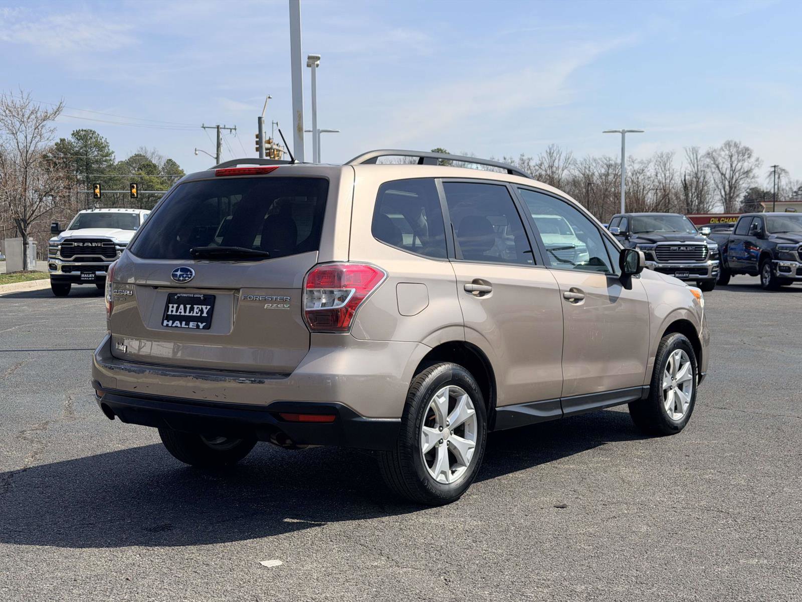 Used 2014 Subaru Forester 2.5i Premium w/ All-Weather Package image 20