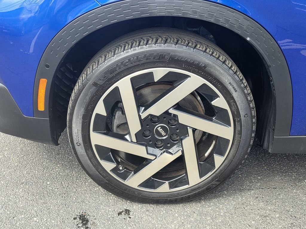 Used 2025 MINI Cooper Countryman S w/ Comfort Package Max AWD/4WD image 14