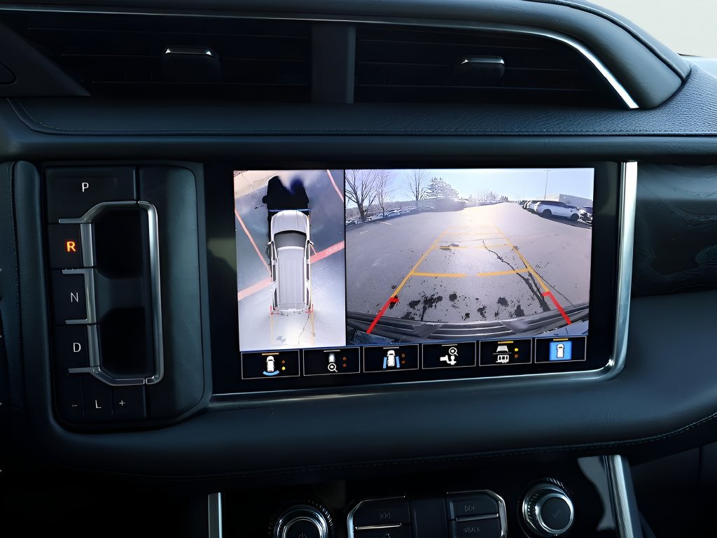 Used 2021 GMC Yukon Denali AWD/4WD image 25