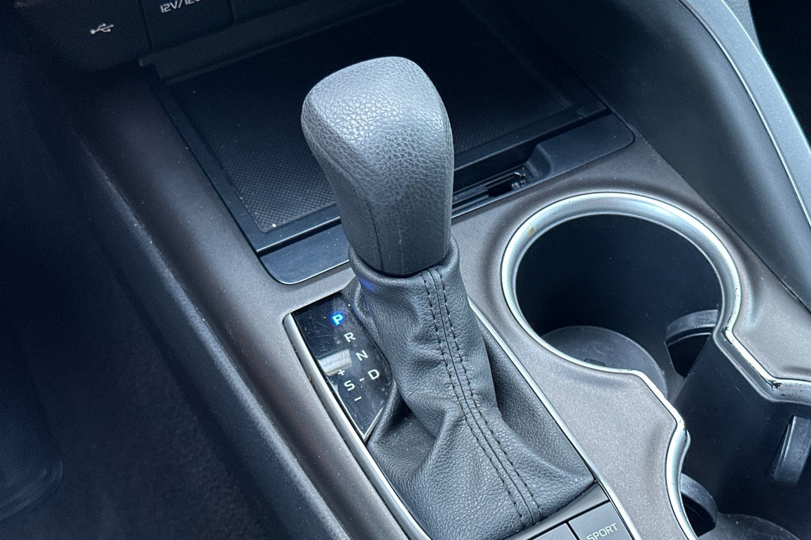 Certified 2024 Toyota Camry LE FWD image 20