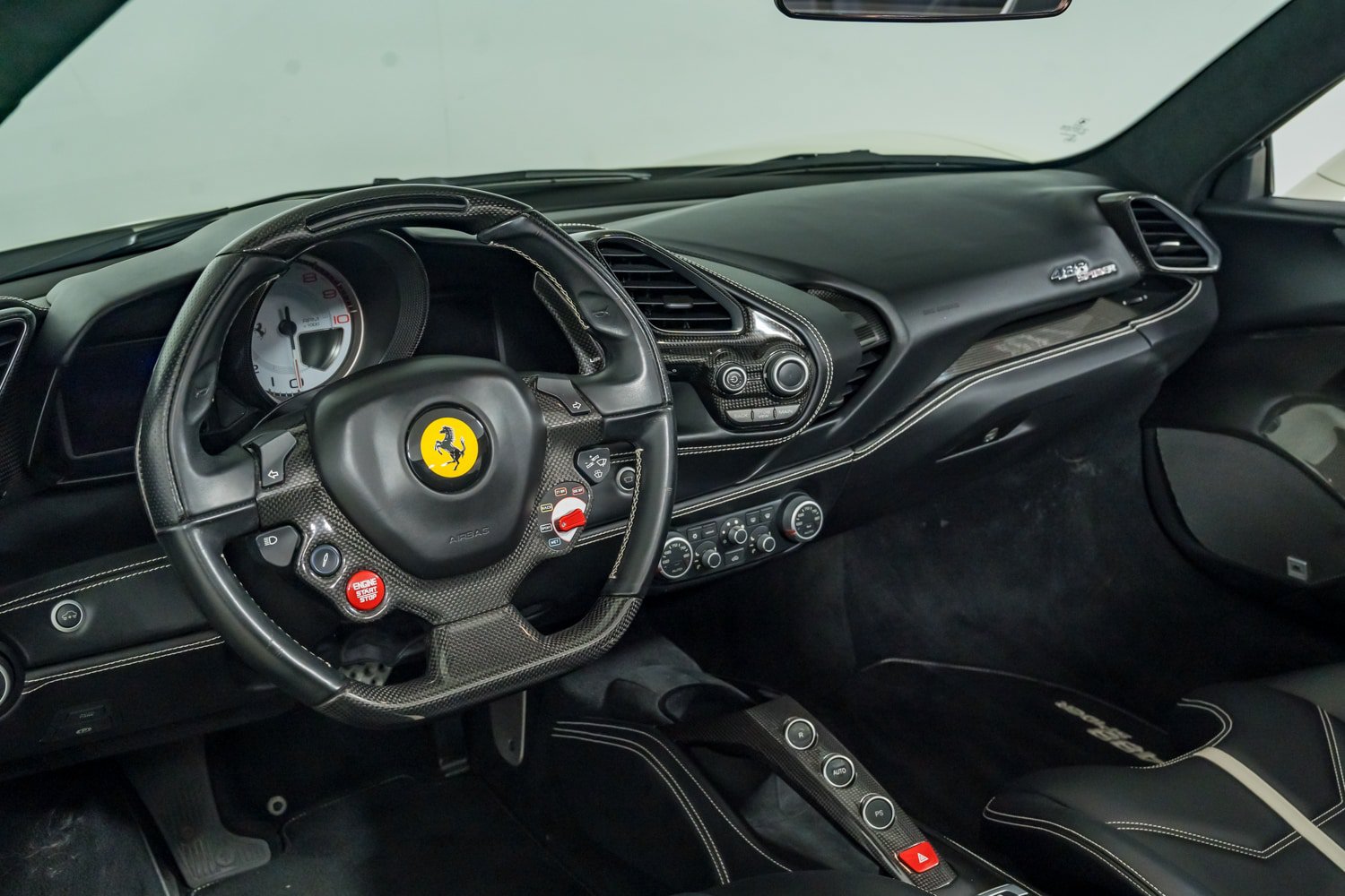 Used 2018 Ferrari 488 Spider RWD image 27