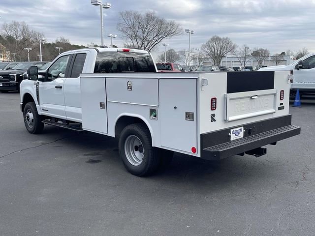New 2026 Ford F350 XL w/ XL Chrome Package image 4