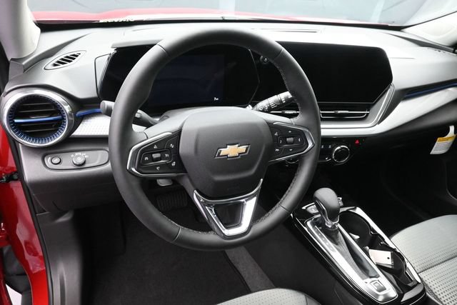 New 2026 Chevrolet Trax LT w/ Sunroof Package FWD image 20