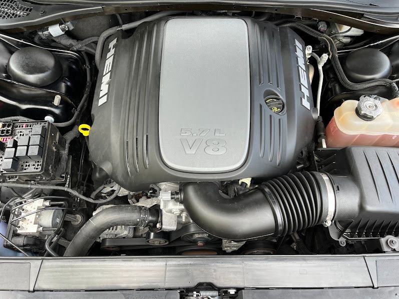 Used 2022 Dodge Challenger R/T RWD image 28
