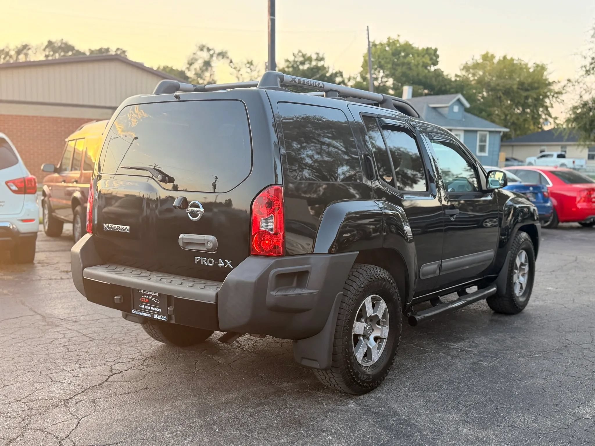 Used 2013 Nissan Xterra PRO-4X w/ Pro-4x Leather Pkg AWD/4WD image 4