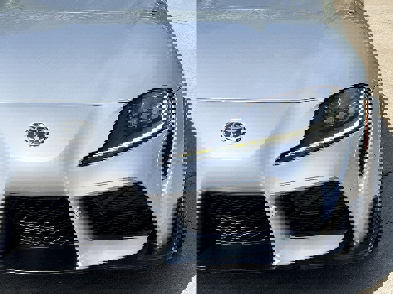 Used 2022 Toyota Supra Premium w/ Driver Assist Package image 8