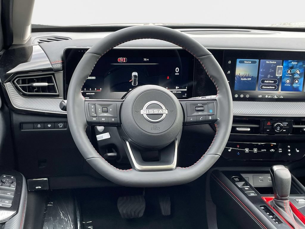 New 2027 Nissan Kicks SR w/ SR Premium Package FWD image 16