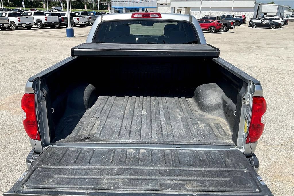 Used 2021 Toyota Tundra SR5 w/ Convenience Package AWD/4WD image 25