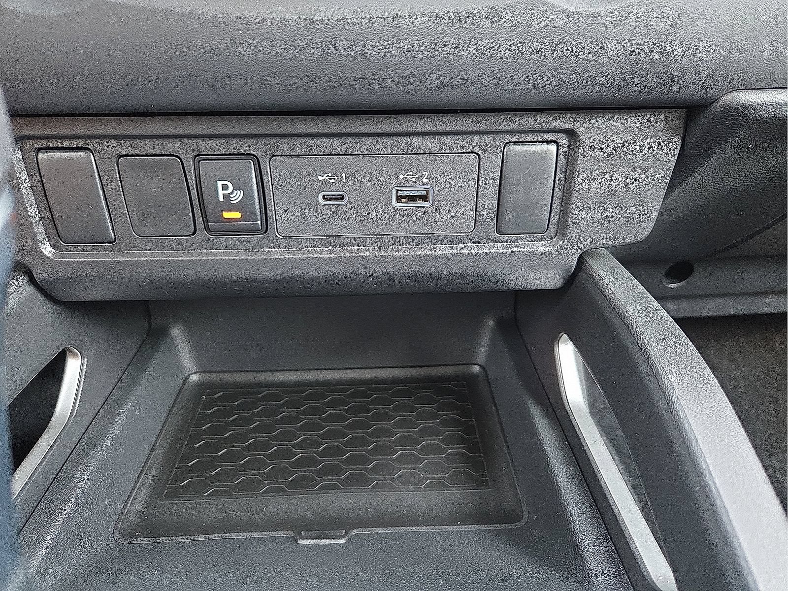 Used 2025 Nissan Frontier SV AWD/4WD image 21