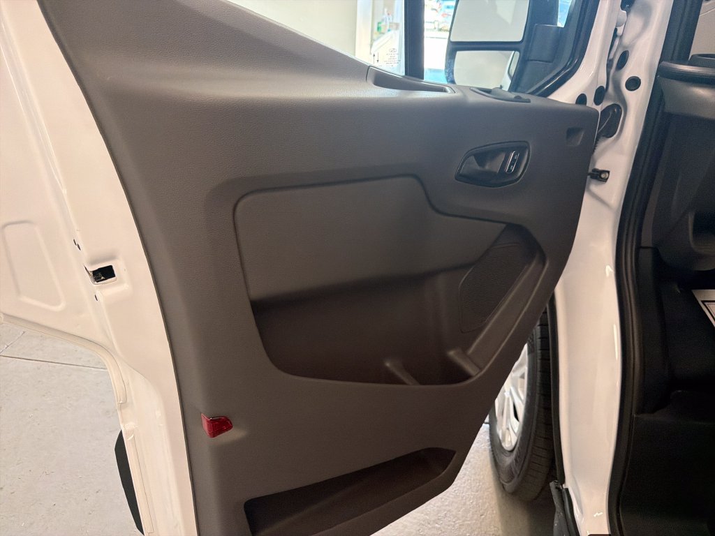 New 2027 Ford Transit 350 148 Low Roof Wagon RWD image 13
