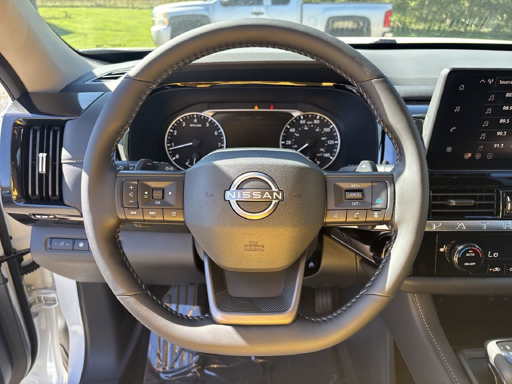 New 2026 Nissan Pathfinder SV AWD/4WD image 30