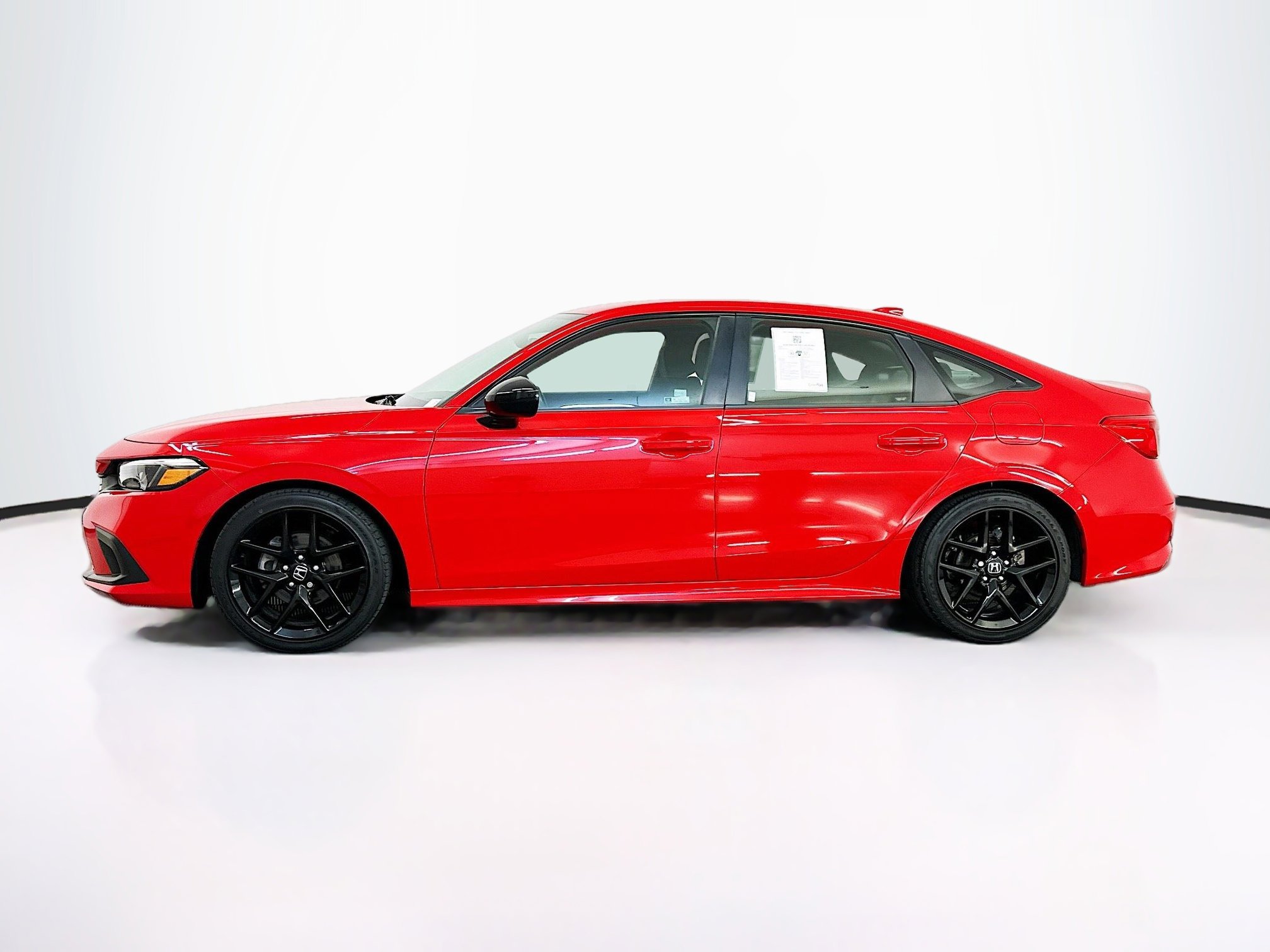 Used 2023 Honda Civic Sport image 4
