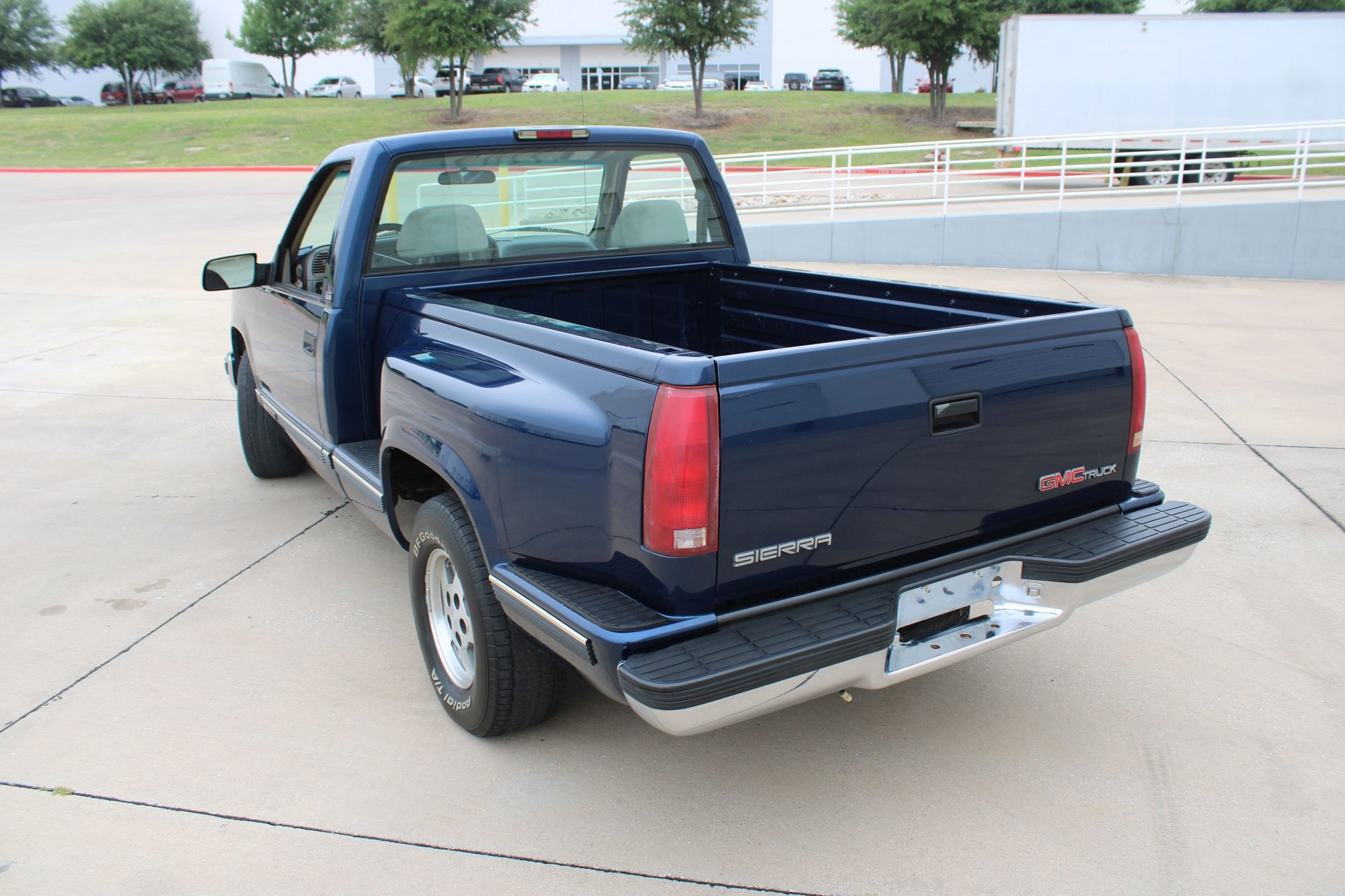 Used 1995 GMC Sierra 1500 2WD Regular Cab image 8