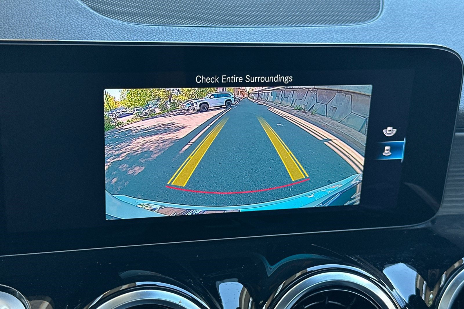 Certified 2023 Mercedes-Benz GLB 250 image 19