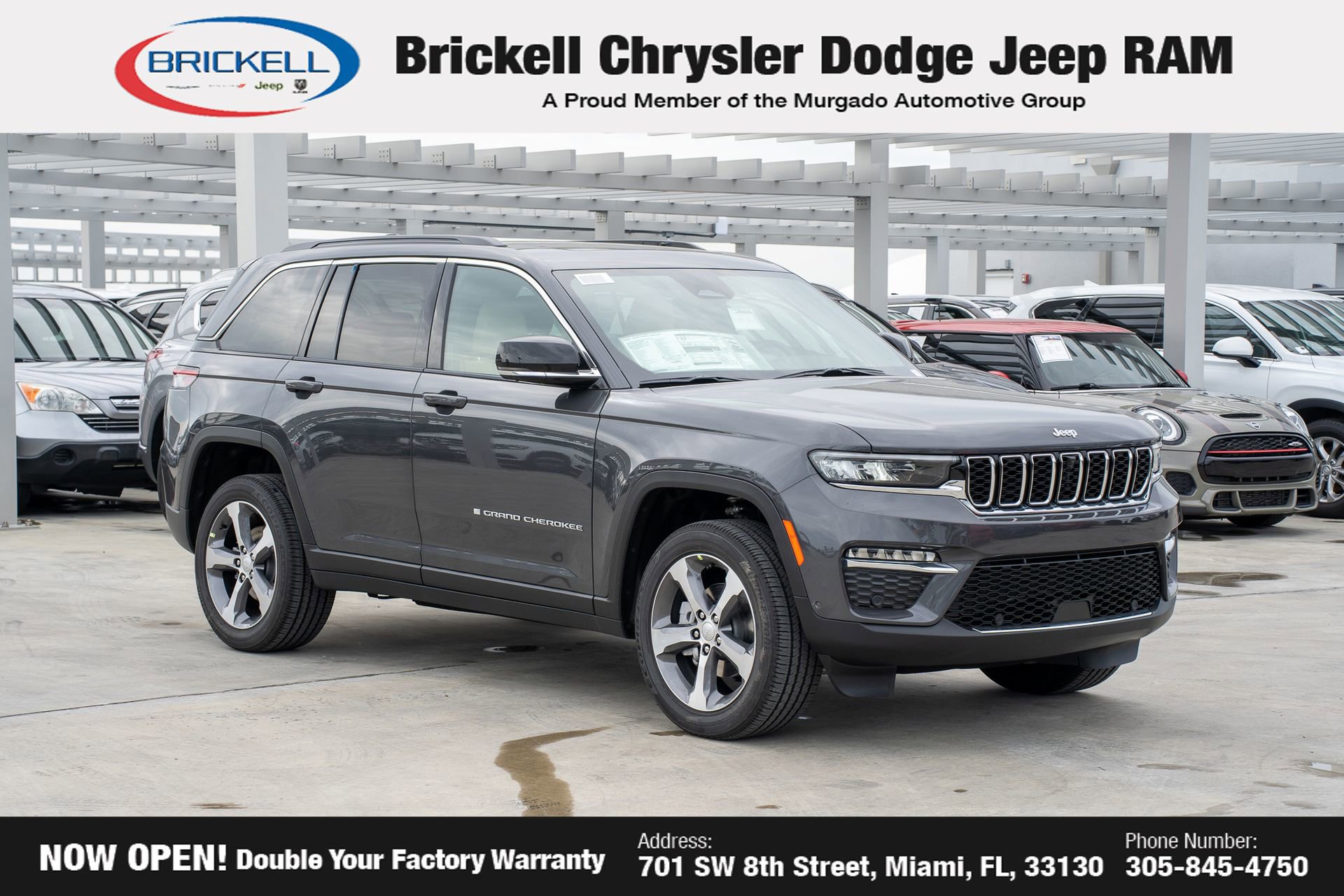 New 2025 Jeep Grand Cherokee Limited w/ Luxury Tech Group II image 3
