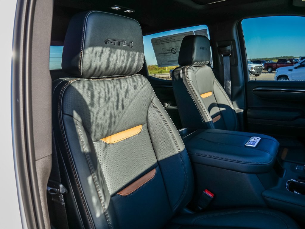New 2026 GMC Sierra 1500 AT4 w/ Technology Package AWD/4WD image 30
