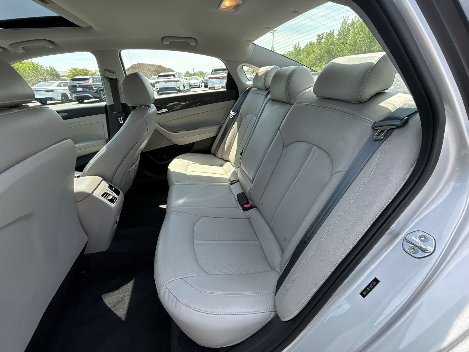 Used 2018 Hyundai Sonata Limited FWD image 23