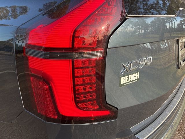 New 2025 Volvo XC90 B6 Plus w/ Protection Package Premier image 13