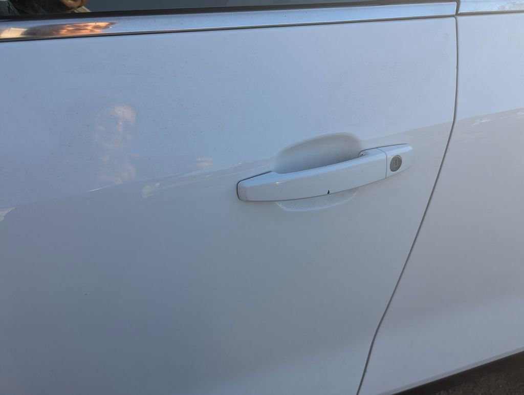 Used 2020 Chevrolet Trax LT FWD image 9