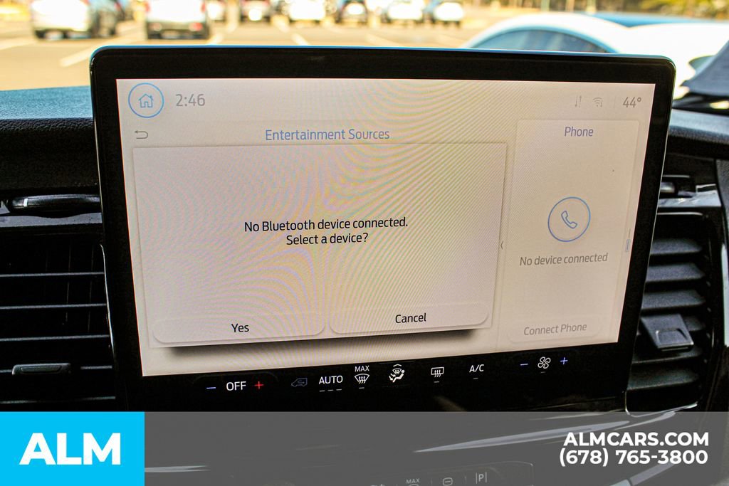 Used 2024 Ford Transit 350 XLT image 32