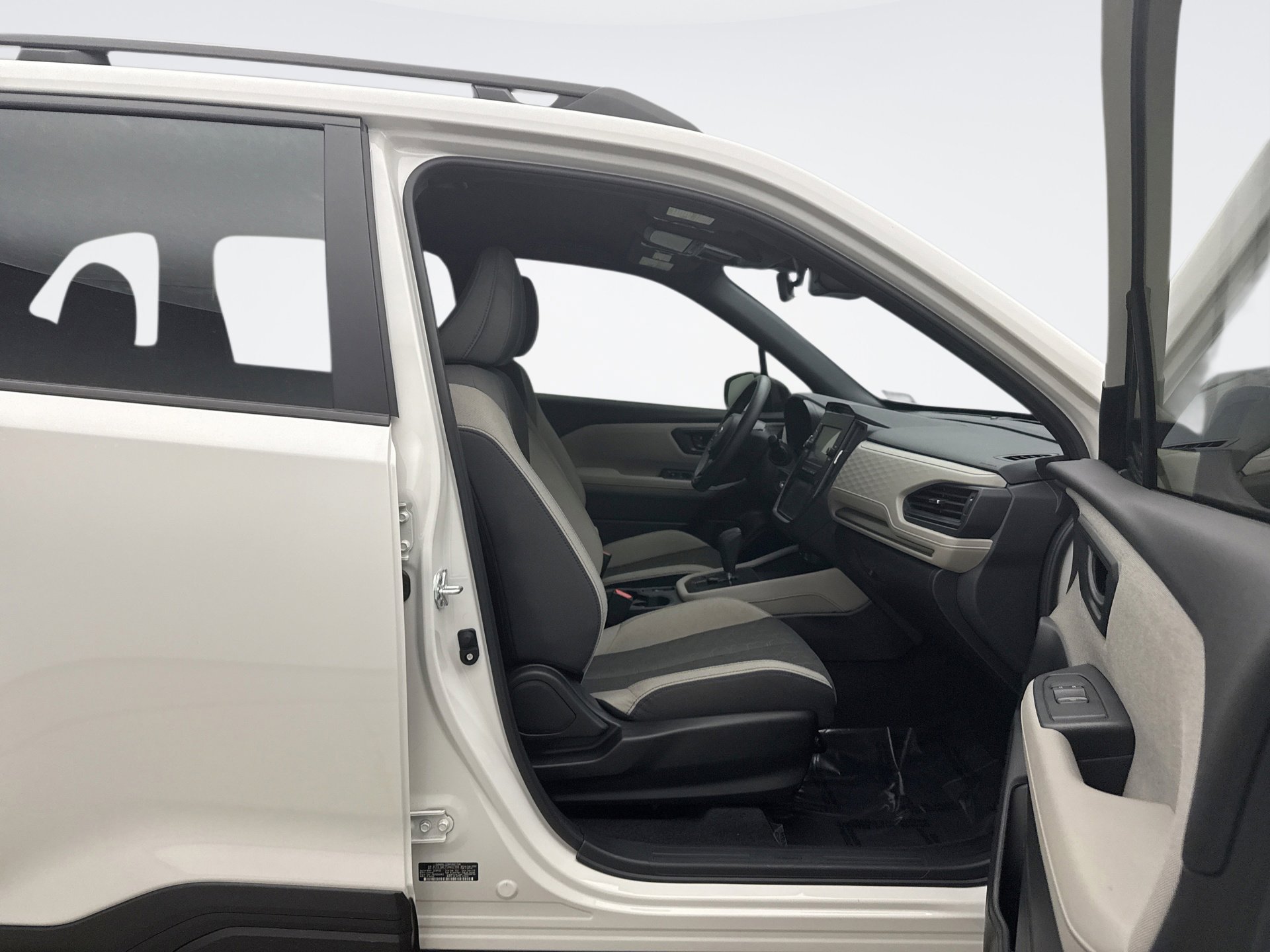 Used 2025 Subaru Forester image 16