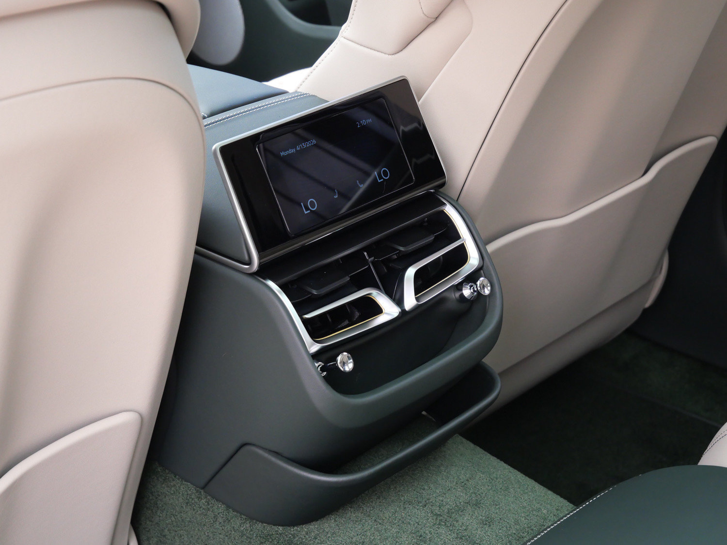 New 2026 Bentley Flying Spur V8 AWD/4WD image 20
