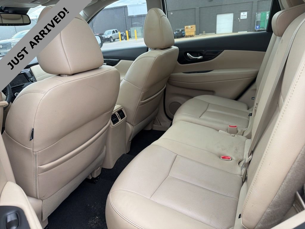 Certified 2019 Nissan Rogue SL w/ Premium Package image 9