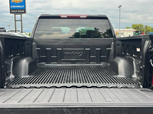 Used 2026 Chevrolet Silverado 1500 LT AWD/4WD image 8