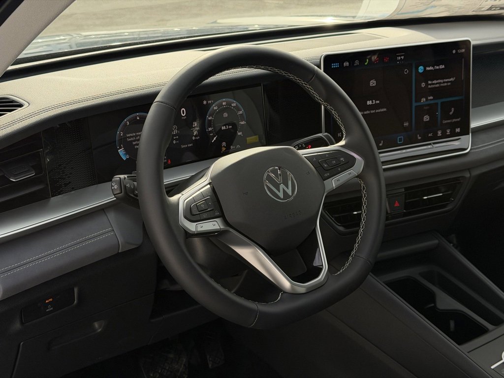 New 2026 Volkswagen Tiguan SE image 19