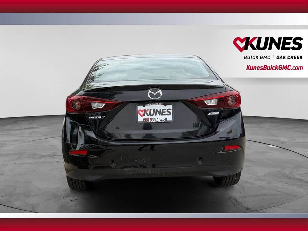 Used 2018 MAZDA MAZDA3 Touring FWD image 9