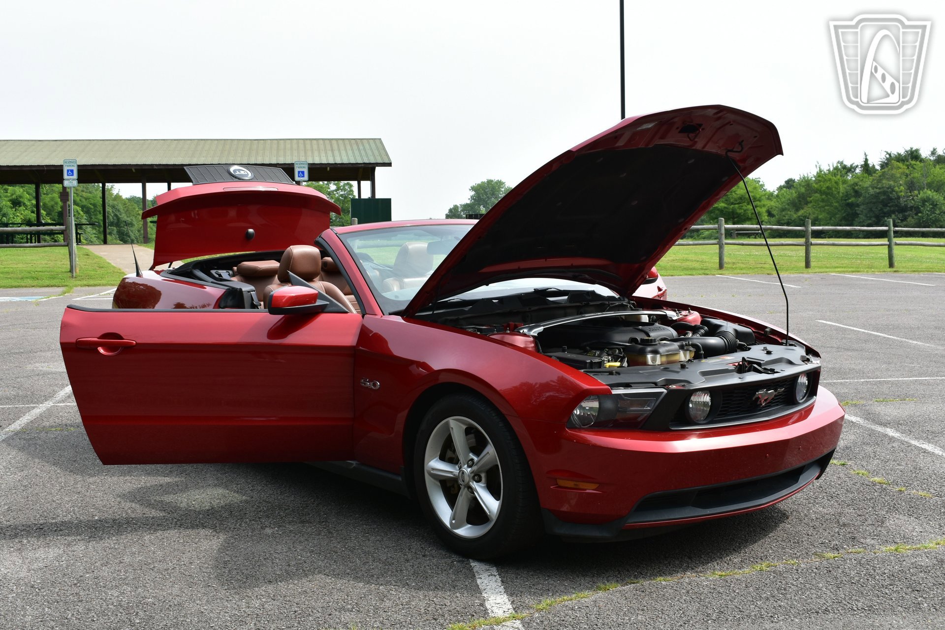 Used 2011 Ford Mustang GT Premium w/ Comfort Pkg RWD image 33