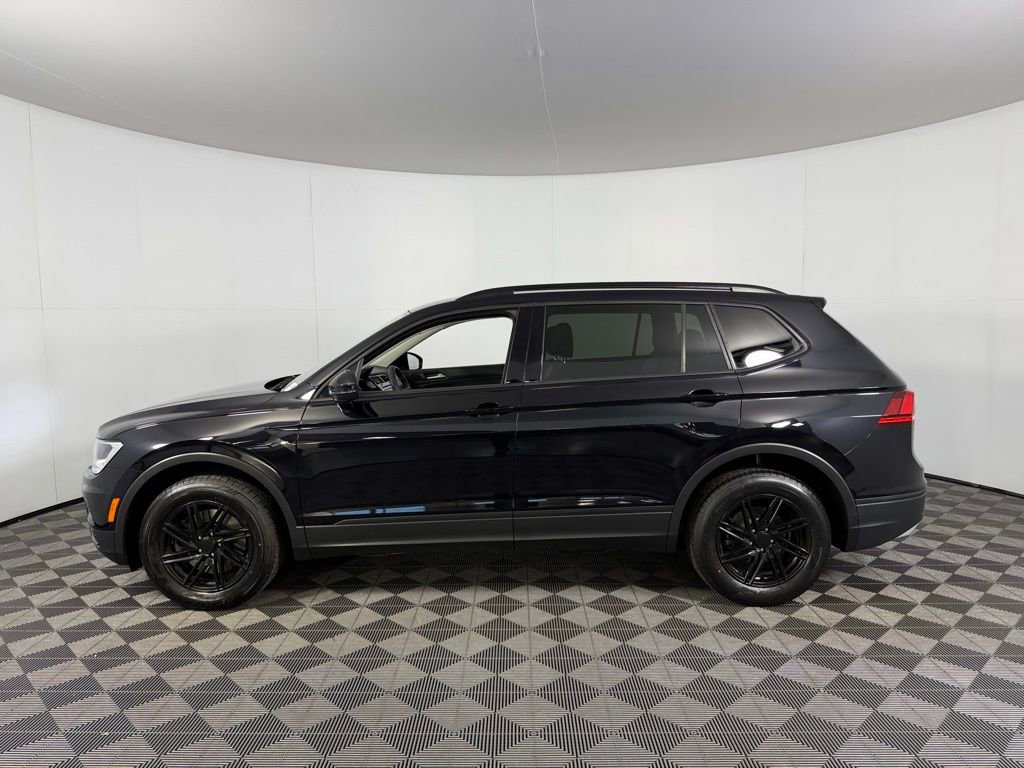 Used 2018 Volkswagen Tiguan S FWD image 8