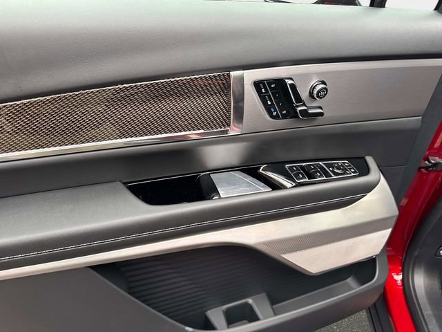 New 2026 Cadillac Vistiq Luxury w/ LPO, Floor Liner Package image 17