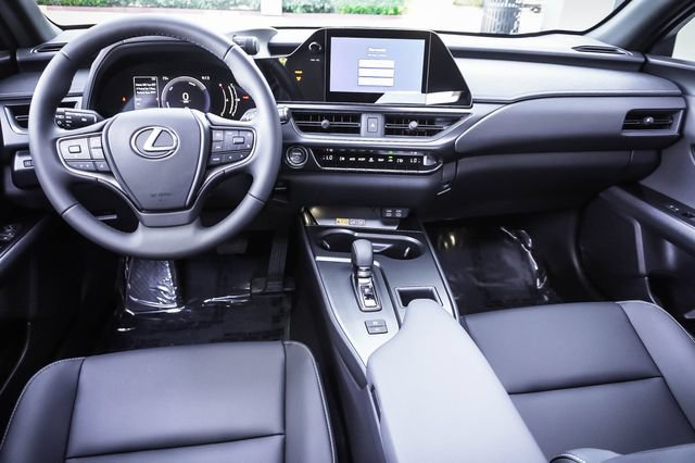 Used 2026 Lexus UX 300h FWD w/ Accessory Package (P1) image 19