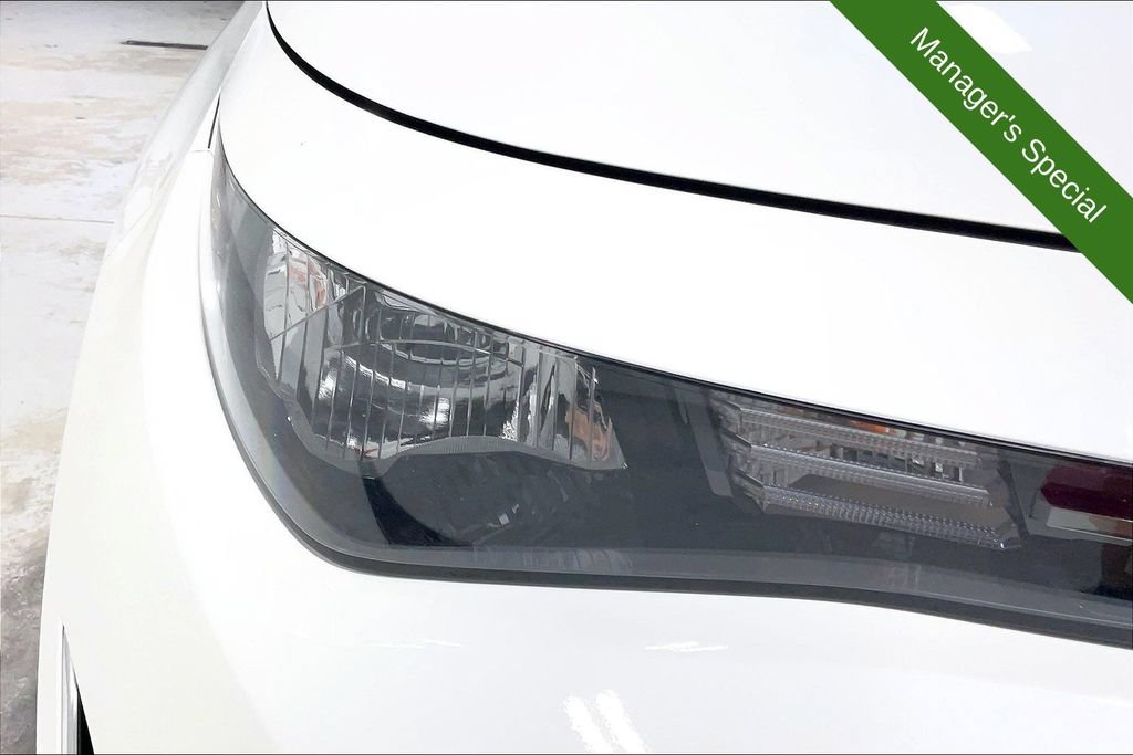 Used 2025 Kia Soul LX w/ LX Technology Package FWD image 34