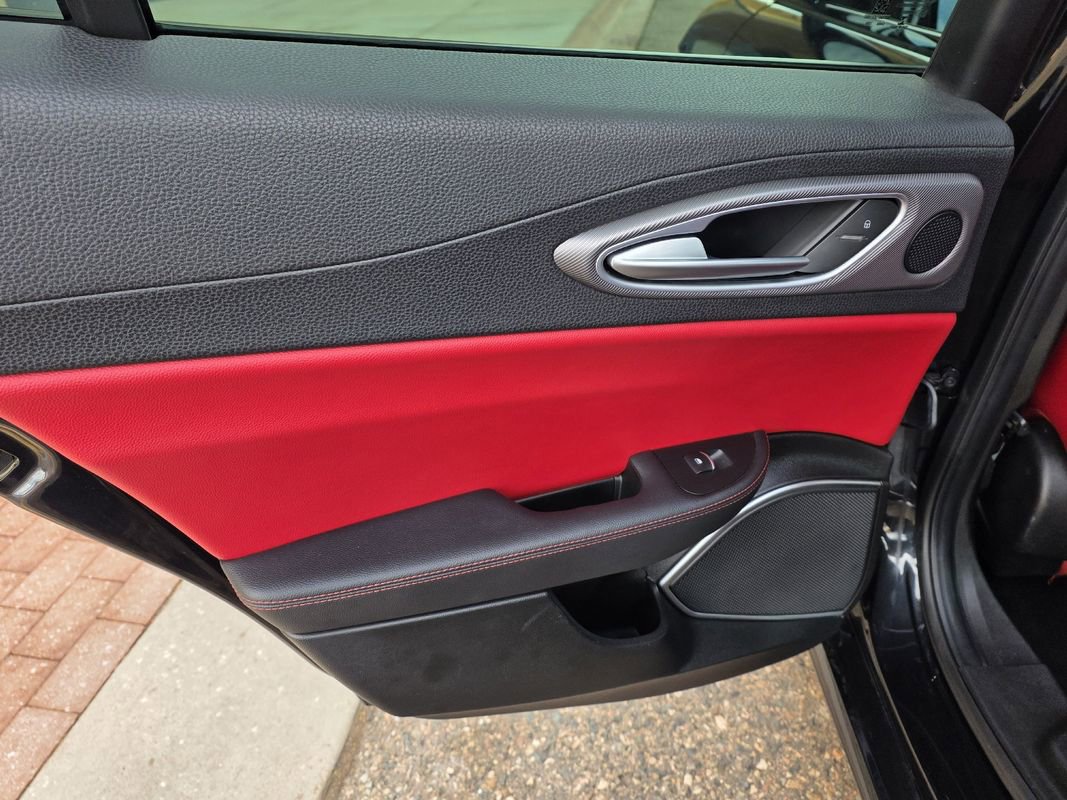 Used 2018 Alfa Romeo Giulia Ti Sport w/ Quick Order Package 22S Sport image 24