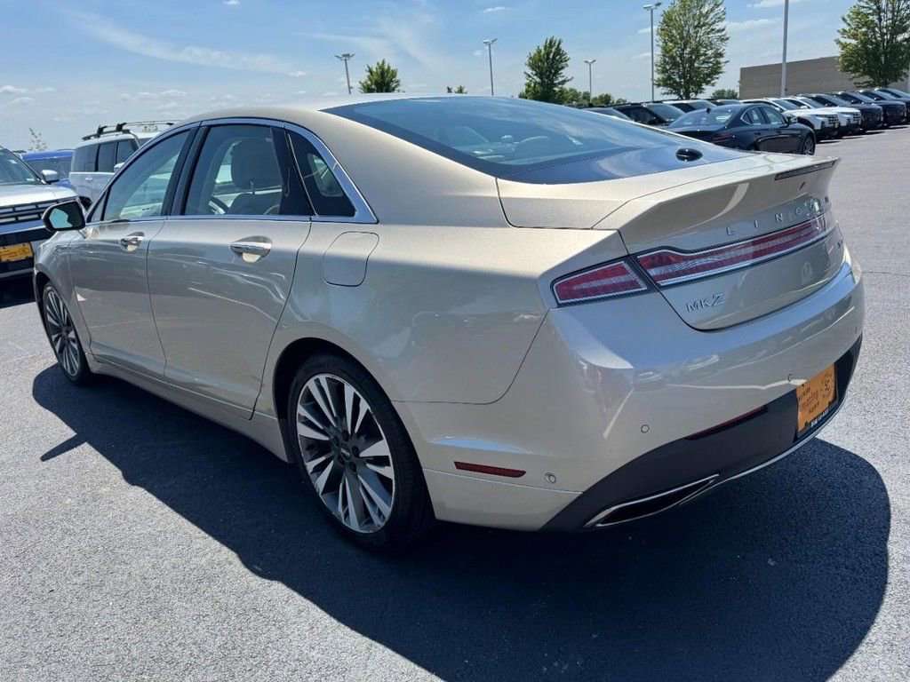 Used 2017 Lincoln MKZ Select w/ Technology Package FWD image 5