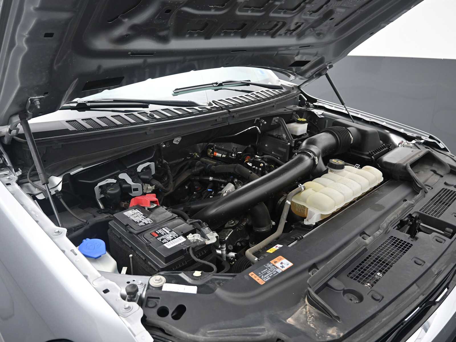 Used 2023 Ford Expedition Limited image 17
