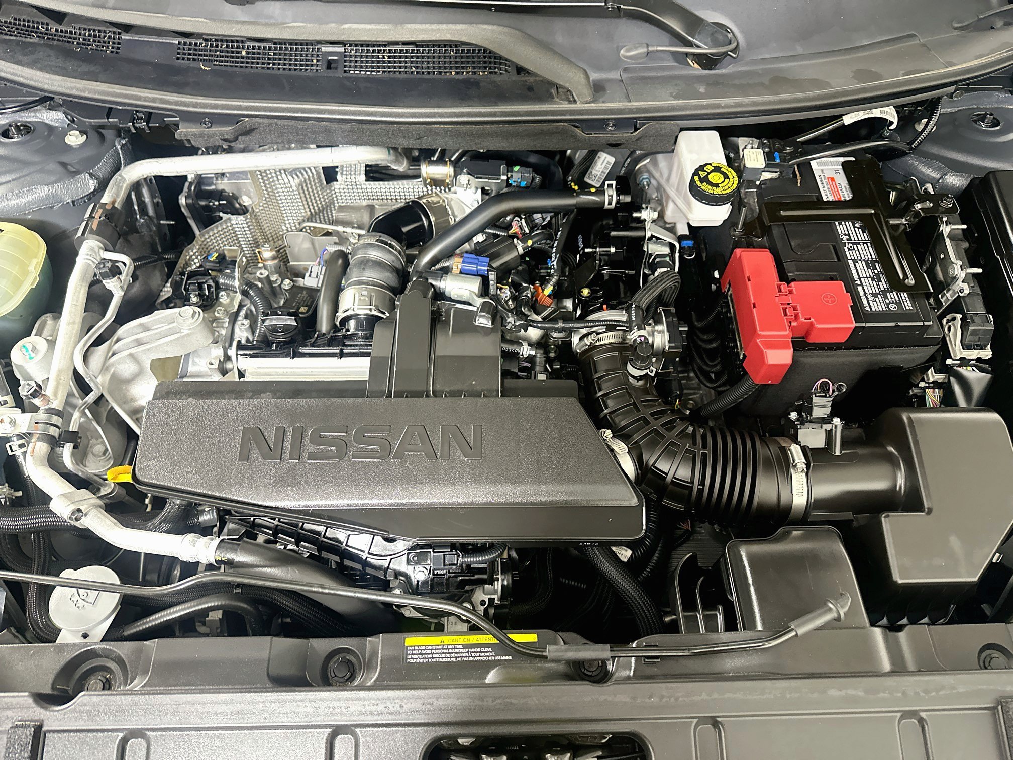 Used 2025 Nissan Rogue S FWD image 31