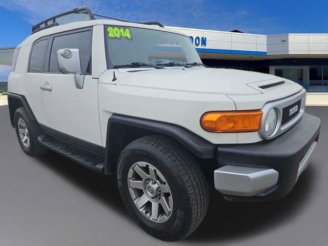 Used 2014 Toyota FJ Cruiser 4WD w/ Upgrade Package image 8