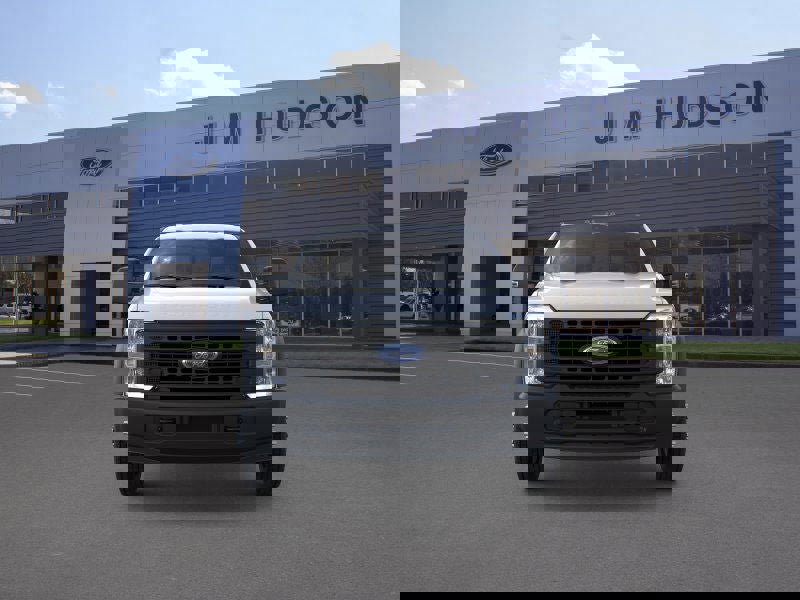 New 2026 Ford F550 2WD Regular Cab Super Duty image 6