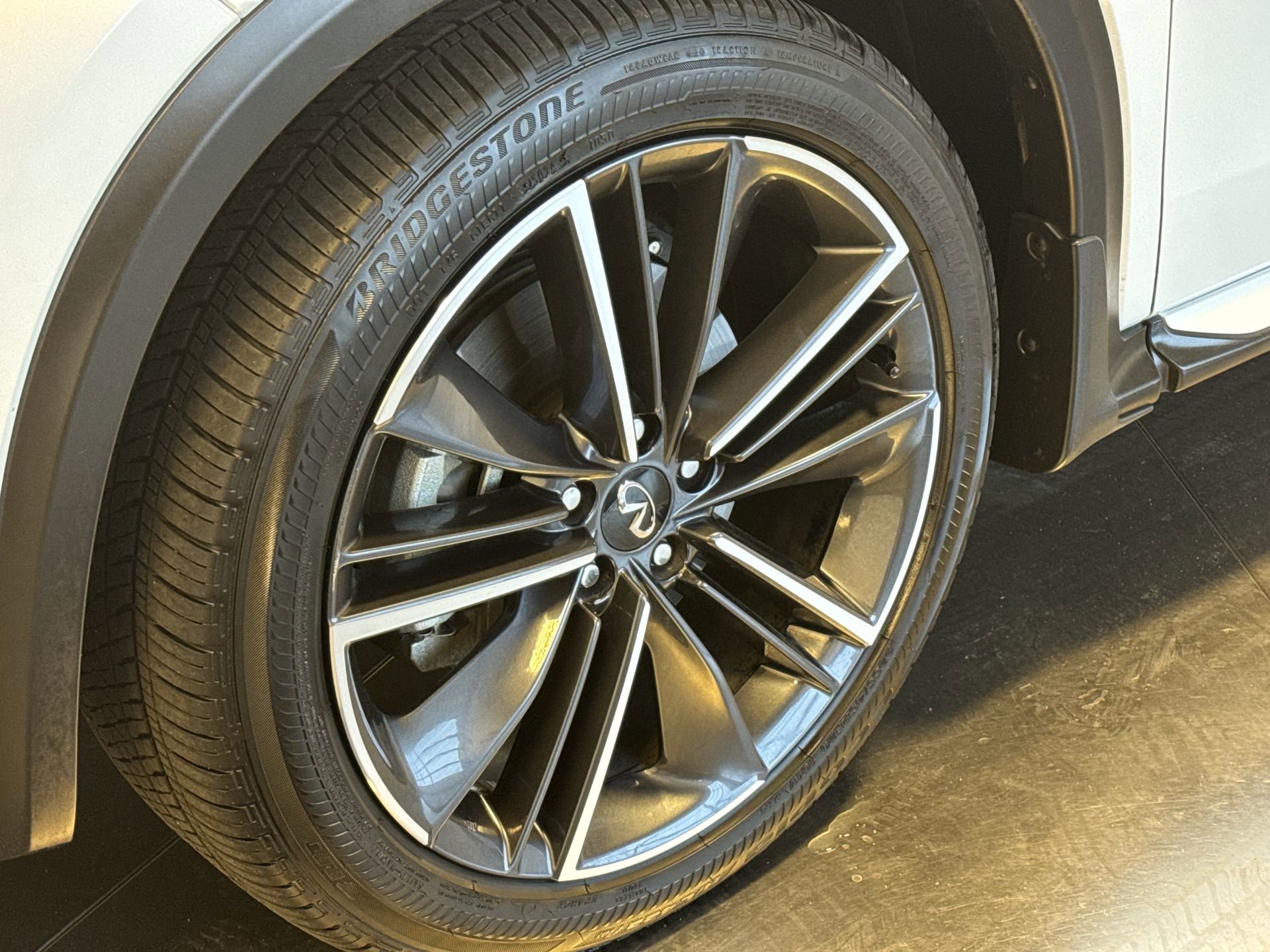Certified 2025 INFINITI QX55 Essential AWD/4WD image 10