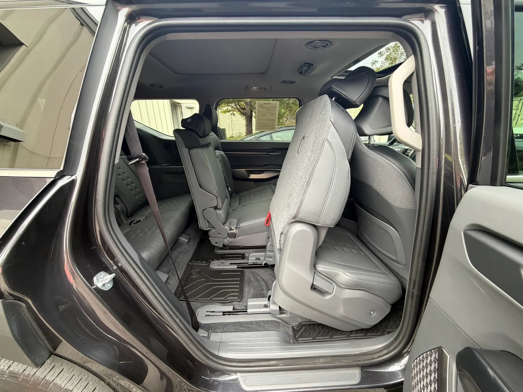 Used 2024 Kia EV9 Wind AWD/4WD image 24