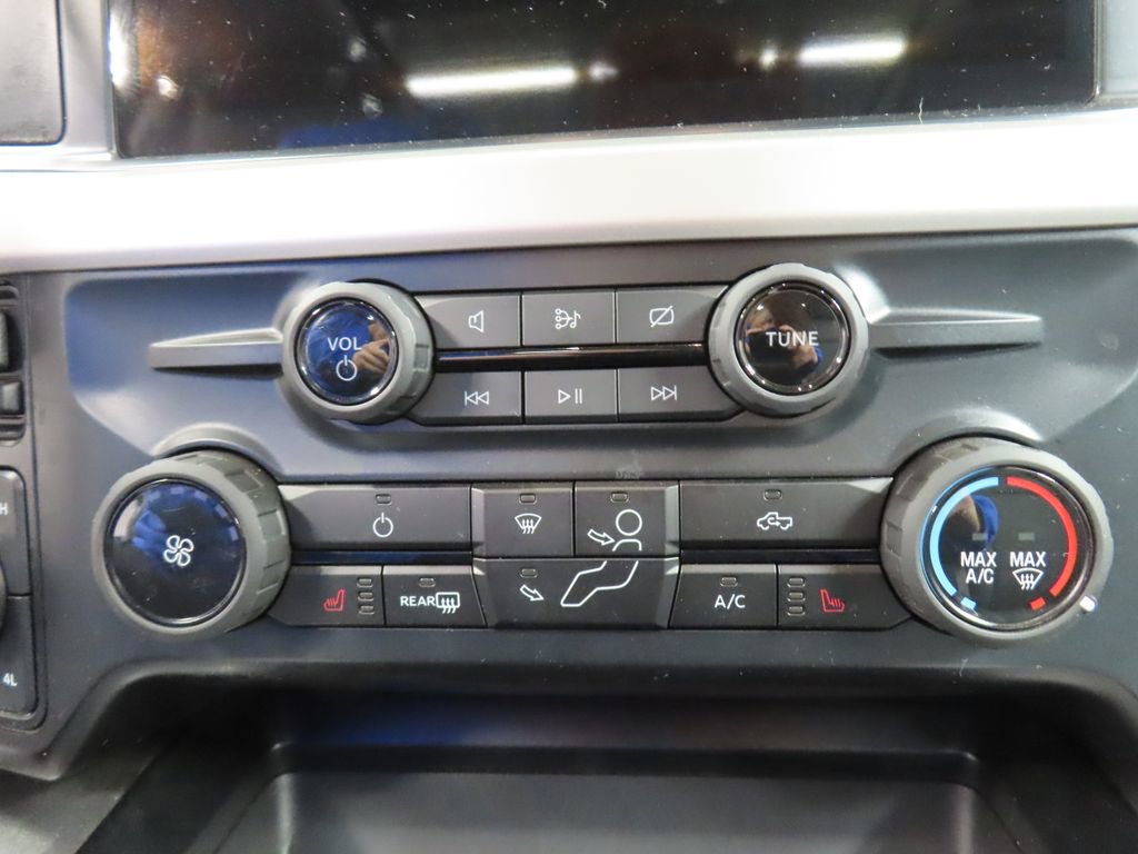 Used 2023 Ford F250 XLT w/ Black Appearance Package image 50