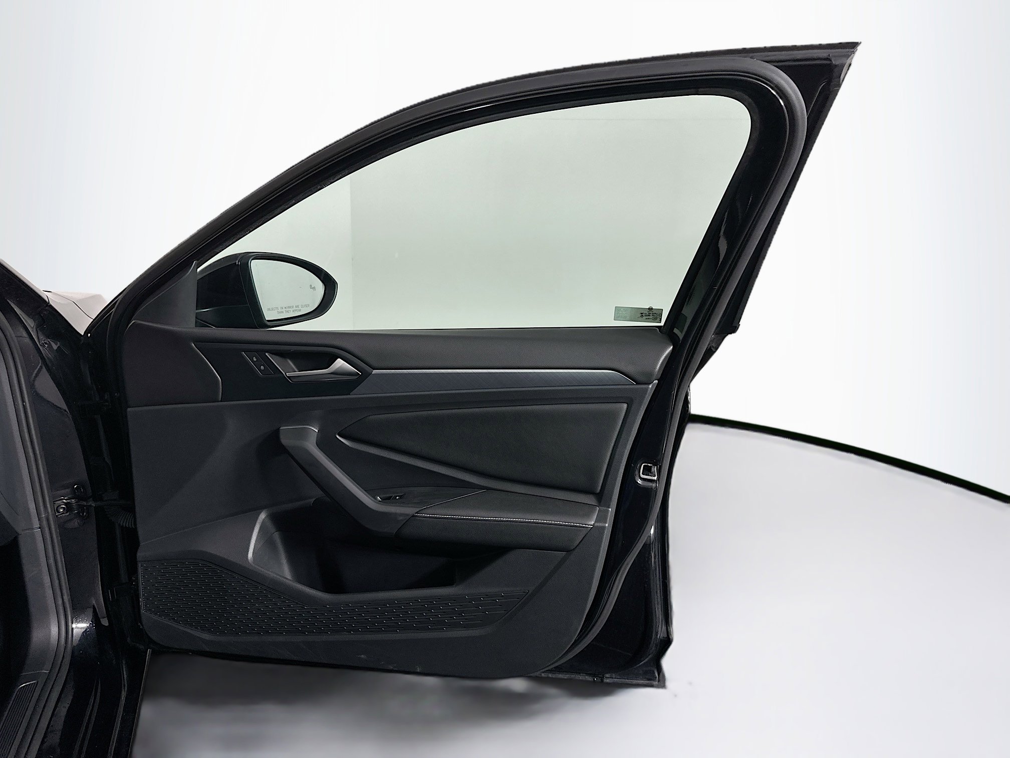 Used 2024 Volkswagen Jetta SE image 31