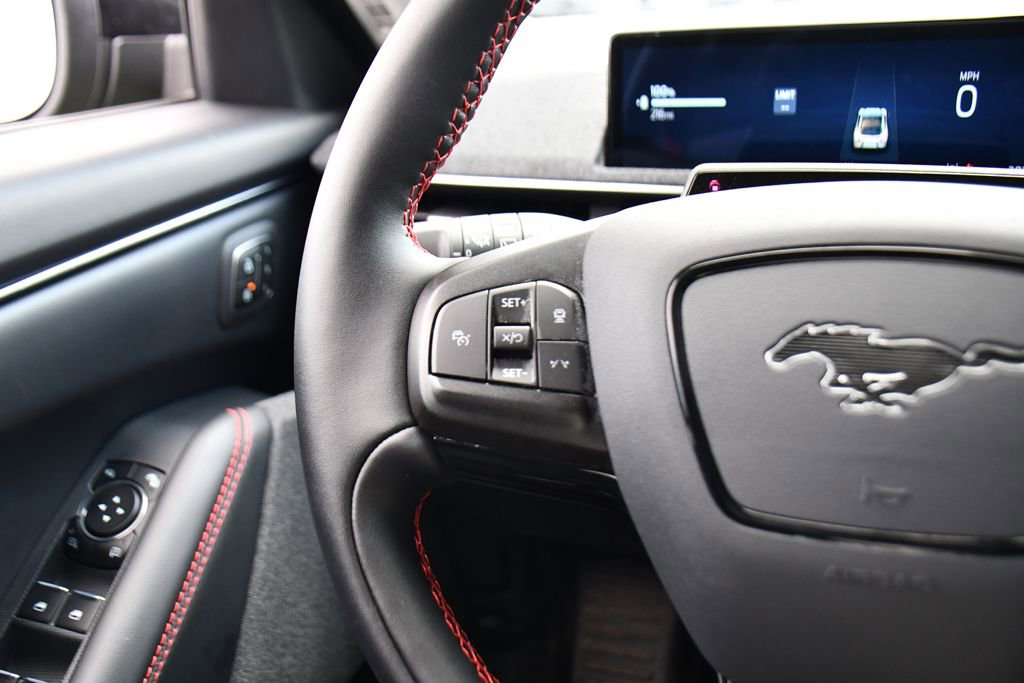Used 2025 Ford Mustang Mach-E Premium w/ Sport Appearance Package image 33