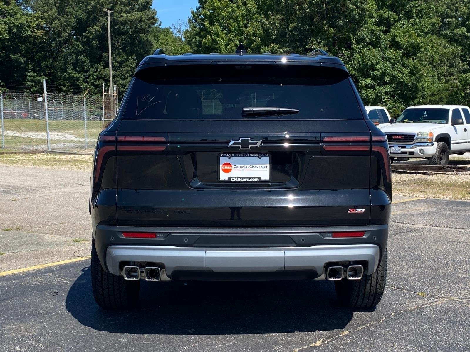 New 2027 Chevrolet Traverse Z71 w/ Enhanced Driving Package AWD/4WD image 5